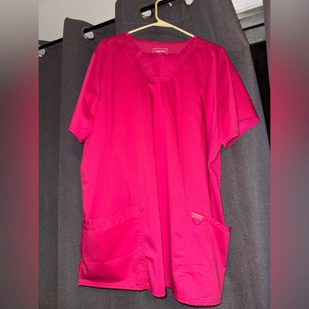 Cherokee Scrub Top